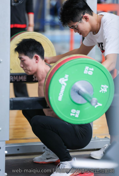 英超联赛转播权变迁与影响